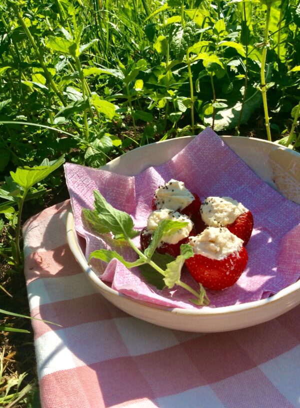 RETSEPT | Täidetud maasikad 🌱